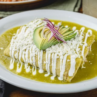 Enchiladas en Salsa Verde